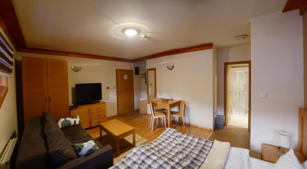 Jahorina Apartmani Vucko F&F Buitenkant foto